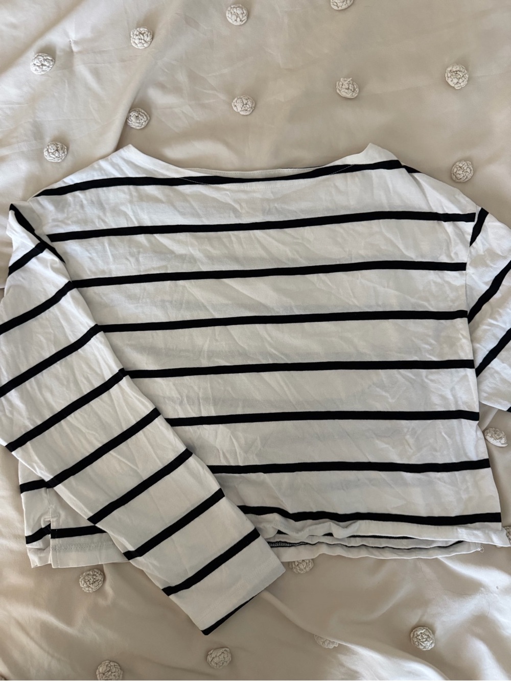 H&M White and Black Striped Long-Sleeve Tee